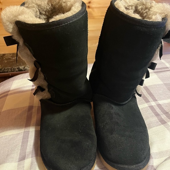 Kookaburra by Ugg Black and Cream Winter Boots - Picture 10 of 10